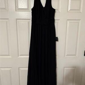 Lulu's Classic Black Maxi Dress